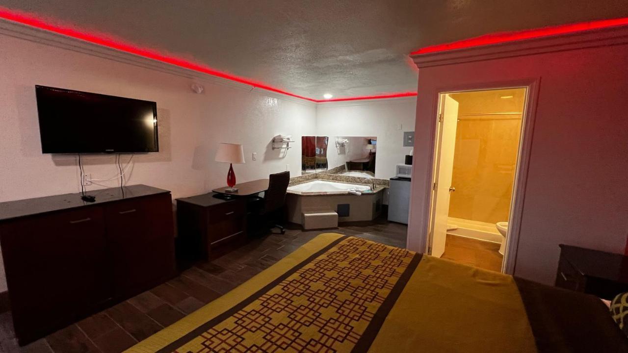 New American Inn & Suites Orange Esterno foto